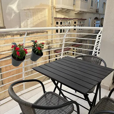 Malta Seaside 2 Bedroom Flat