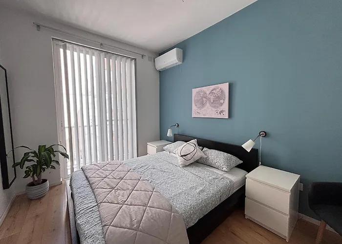 Malta Seaside 2 Bedroom Flat