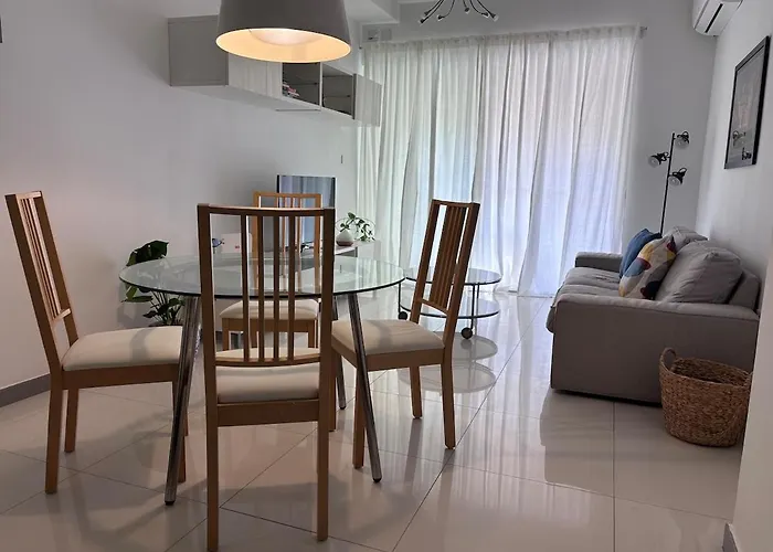 Appartamento Malta Seaside 2 Bedroom Flat *